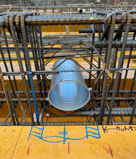 組立完了を見計い素早く仕込みます